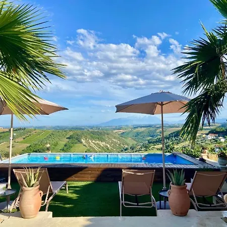 Holiday home Tramontana Casetta Castilenti